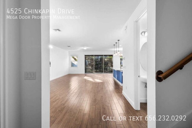 Building Photo - 4525 Chinkapin Dr