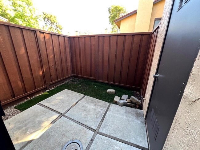 Building Photo - 6279 Joaquin Murieta Ave