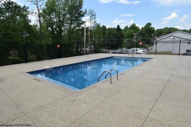 Building Photo - 321 Marlowe Cir