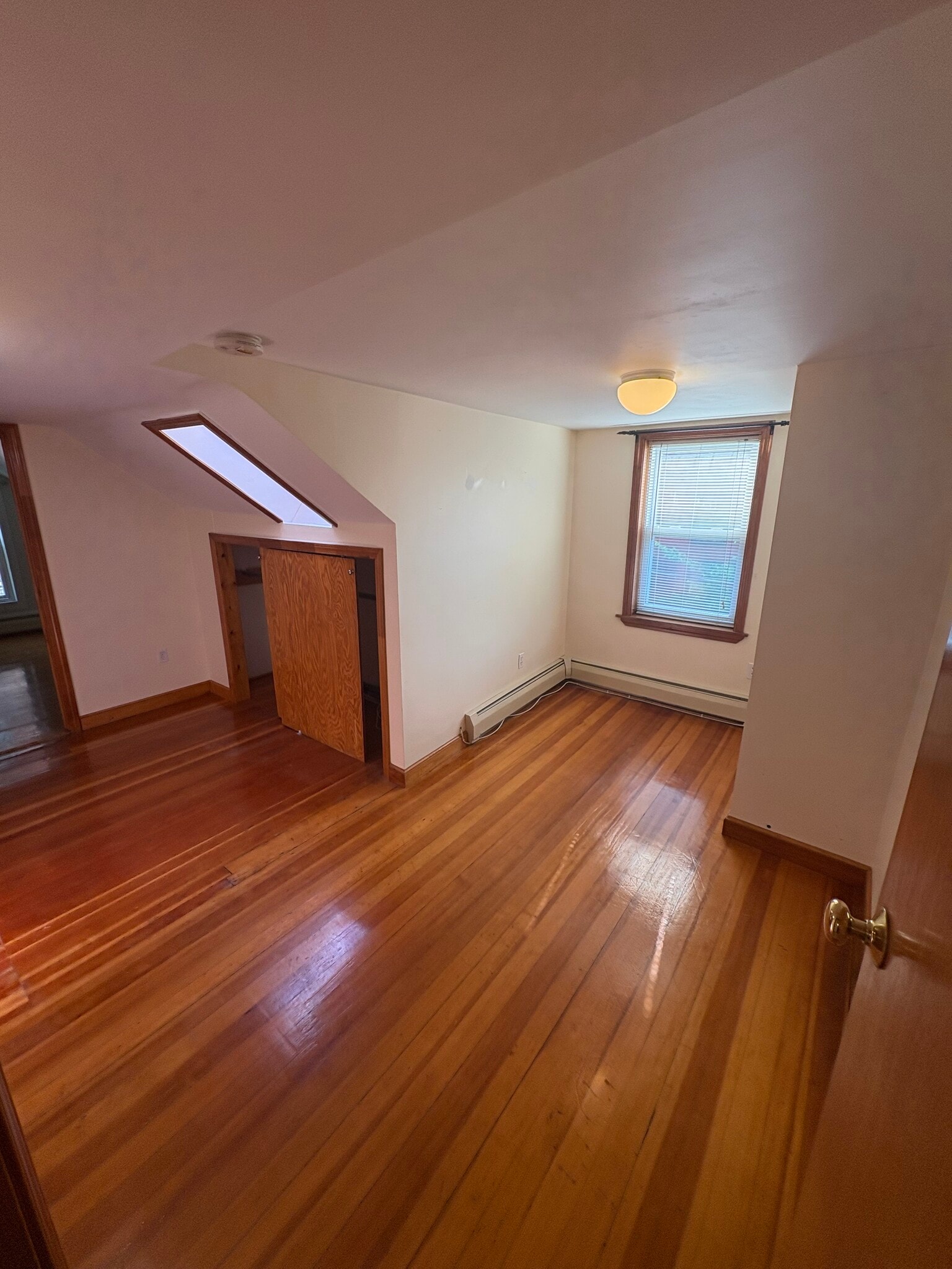 Building Photo - 22 8th St