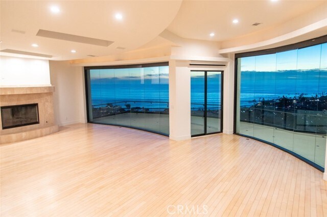 Building Photo - 648 Mystic View