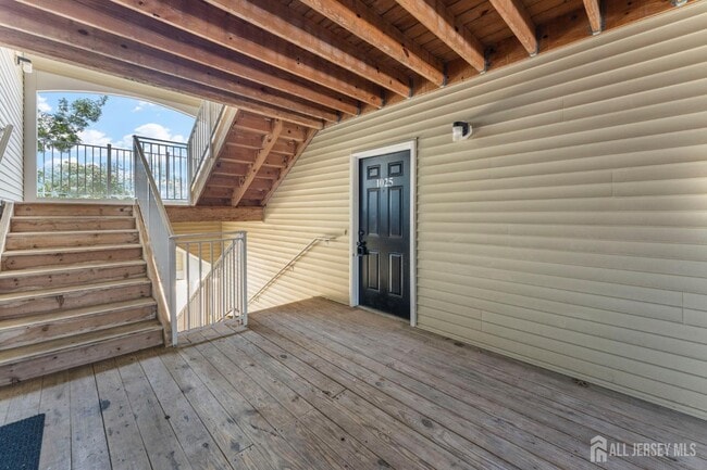 Building Photo - 1025 Dogwood Ct