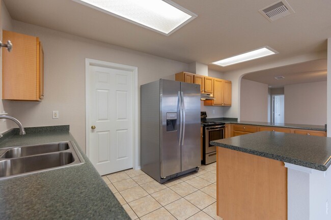 Building Photo - 6447 Miners Hill