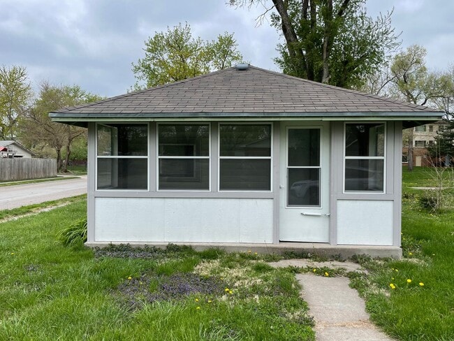 Primary Photo - Updated 1-Bedroom with Private Fenced Yard...