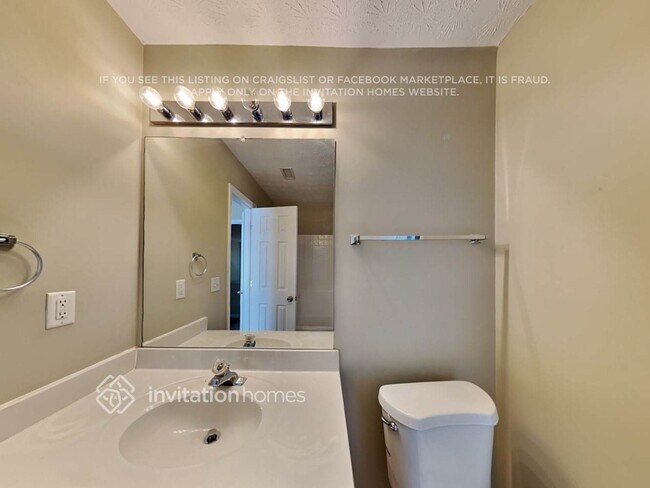 Building Photo - 2230 McCahill Ct