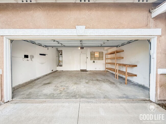 Building Photo - Beautiful 3B/2.5BA Home in Temecula for Rent!