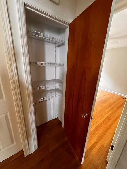 Building Photo - 5238 N Larned Ave