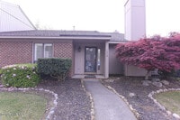 Building Photo - 105 Sunshine Ln