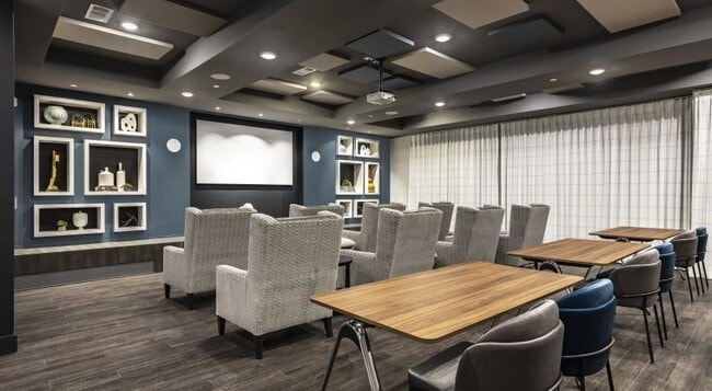 Building Photo - 2825 Sophie Ln