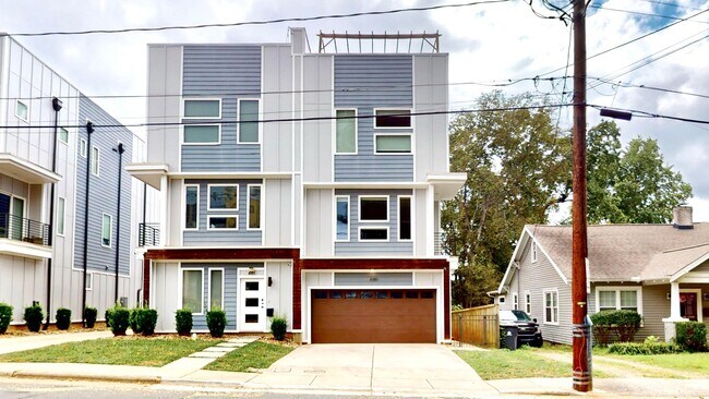 Building Photo - 208 Walnut Ave