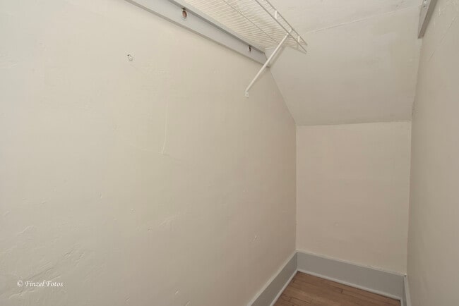 Building Photo - 151 N Virginia St