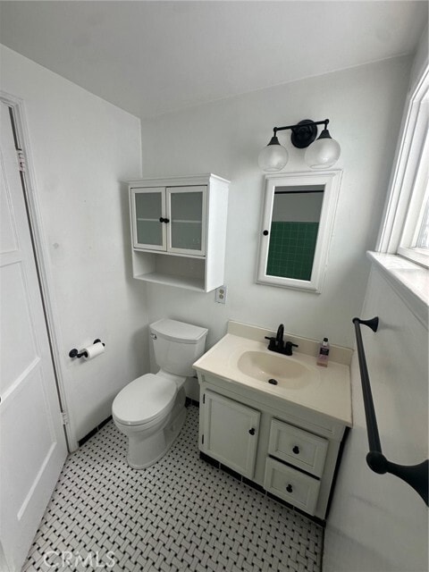 Building Photo - 306 Dahlia Pl