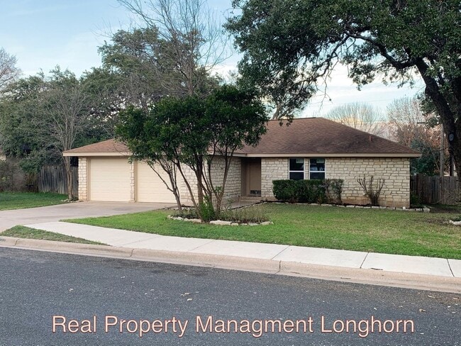 Primary Photo - Beautifully Renovated 4/2 One story George...