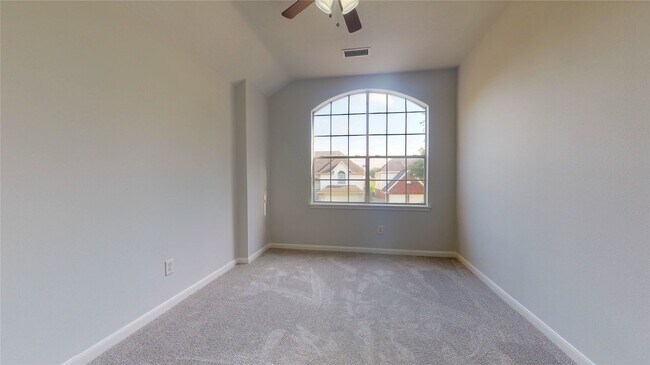 Building Photo - 15319 Cobblestone Point Ct