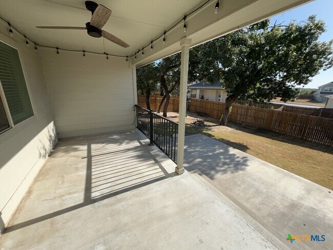 Building Photo - 1824 Fall Creek Ct