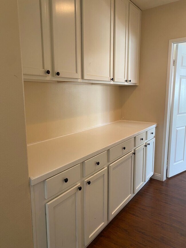 Building Photo - Moreno Valley Executive Home for Lease - Upgraded & Move-in Ready!