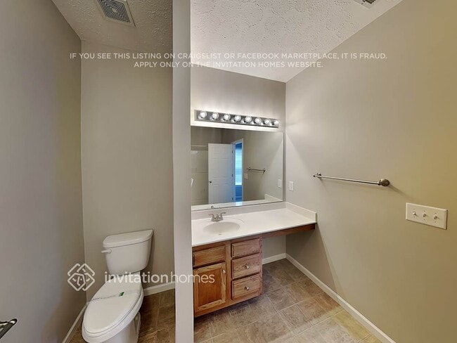 Building Photo - 1010 Countess Ln