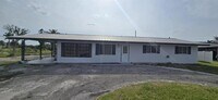 Building Photo - 3413 Areca St