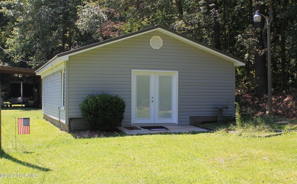 Primary Photo - 1136 S McNeill St