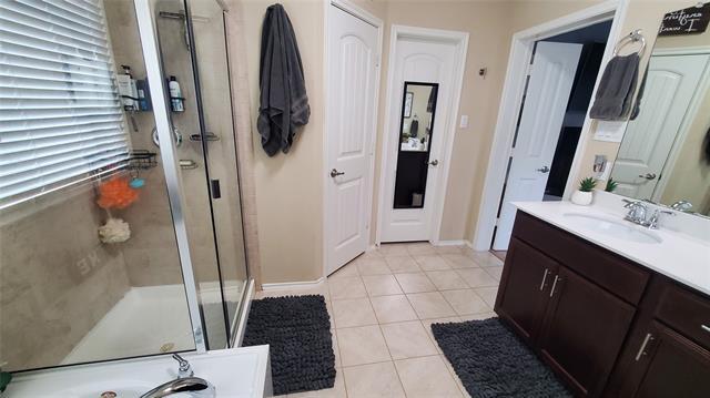 Building Photo - 1020 Lake Meadow Ln