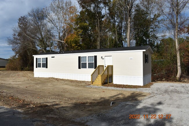 Primary Photo - New Construction 1 Bed 2 Bath in Lillington