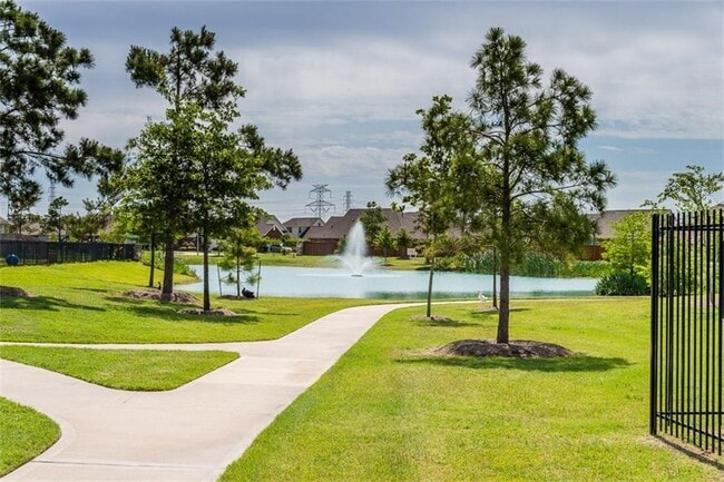 Building Photo - 3115 Sachse Ct