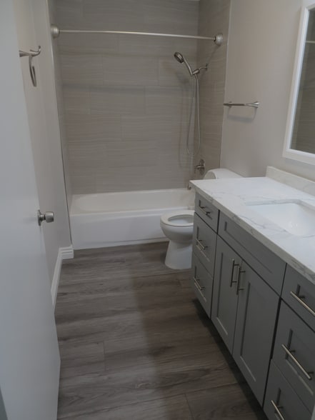 Second Bathroom - 7780 Parkway Dr