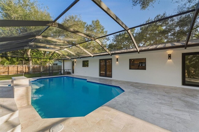 Building Photo - 7505 SW 167th St