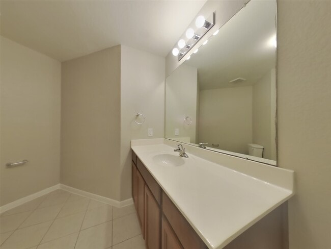 Building Photo - 317 Summer Horse Dr