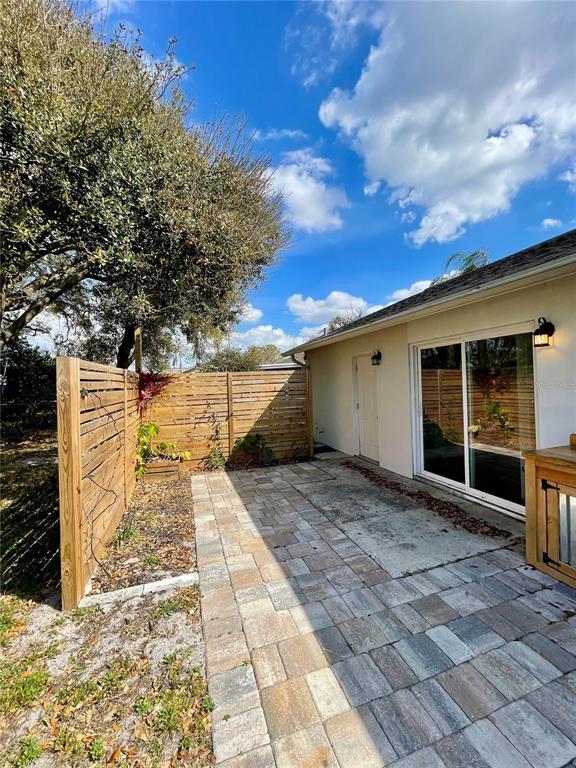 Building Photo - 7911 Aden Loop