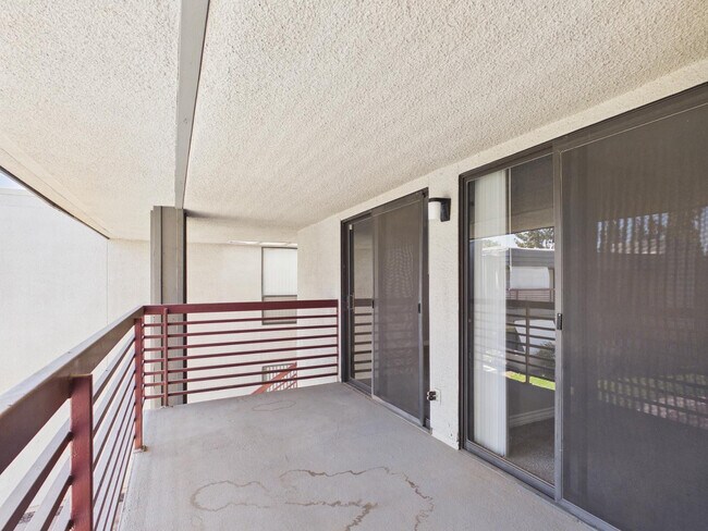 Building Photo - 3420 W Danbury Dr