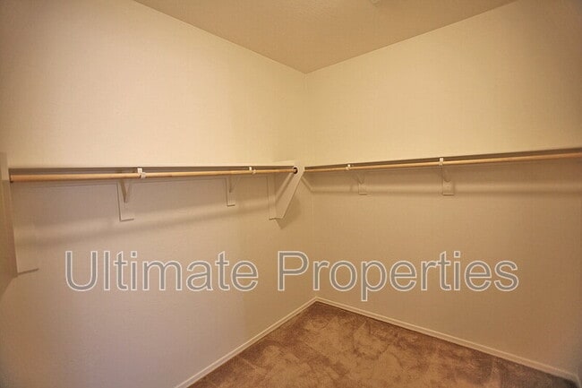 Building Photo - 11538 W Redfield Rd