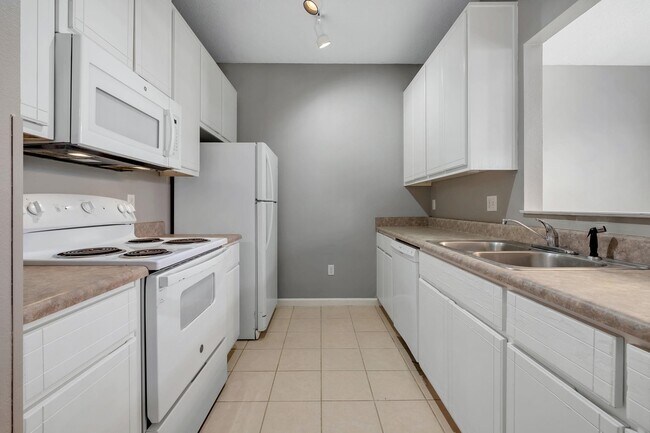 Building Photo - 1652 Corey Wood Cir