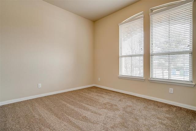 Building Photo - 205 Mineral Point Dr