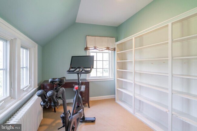 Building Photo - 601 Harriton Rd