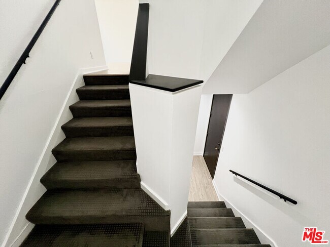 Building Photo - 1600 Camden Ave