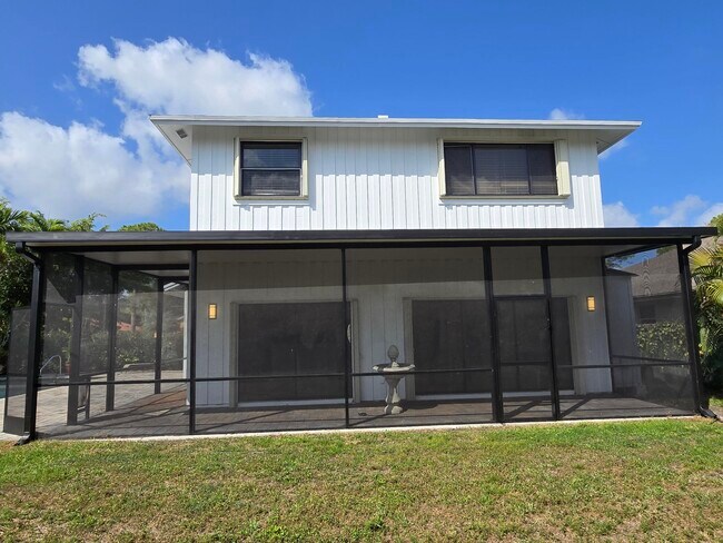 Building Photo - 1106 Staghorn St
