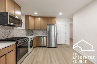 Building Photo - 1313 W Ohio St