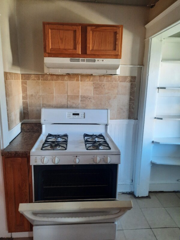 Building Photo - 2528 Calverton Heights Ave