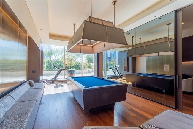 Building Photo - 889 Francisco St