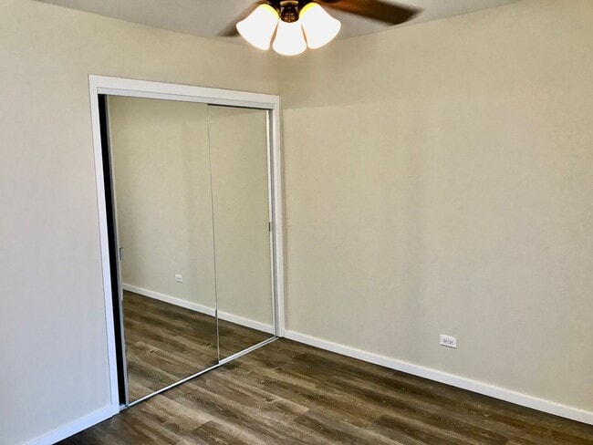 Building Photo - Kealani 2 Bdrm., 2 bath, 1 cov'd/sec'd Pkg. - Pool
