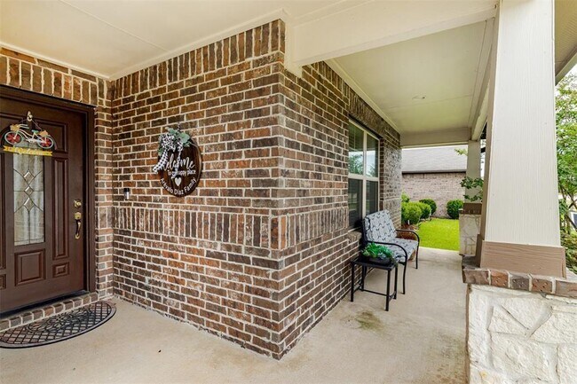 Building Photo - 29215 Jacobs River Dr
