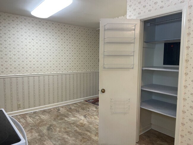 Building Photo - 106 Silver Bluff Rd