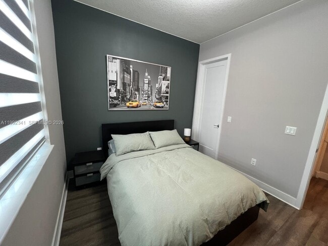 Building Photo - 10355 NW 66th St