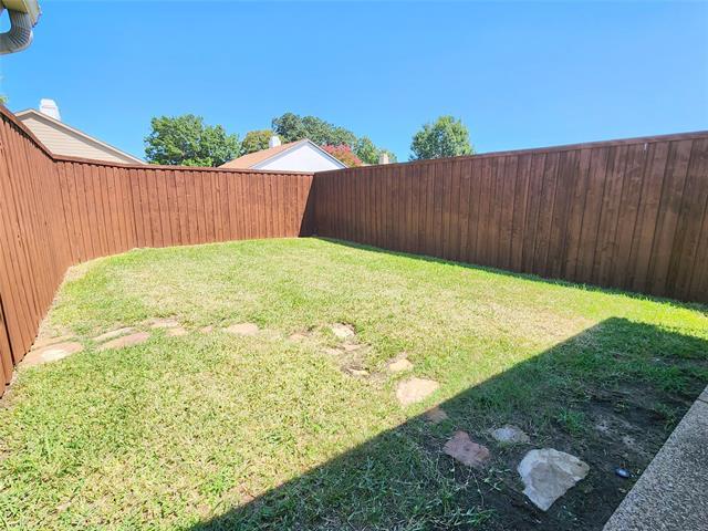Building Photo - 4144 Driscoll Dr