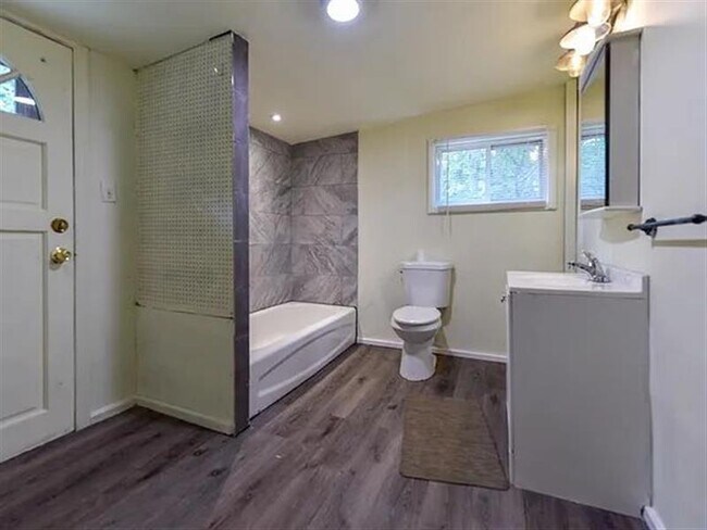 Building Photo - Mays Landing Homes