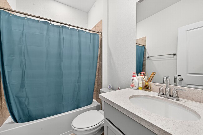 Building Photo - 9703 Arrigoni Creek Dr