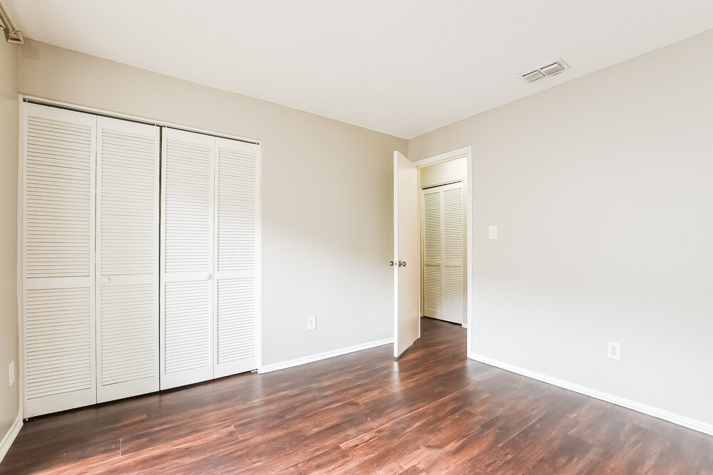 Building Photo - 8611 Drayton Ct