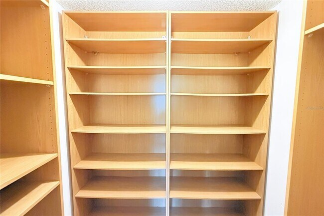 Building Photo - 3201 Bartlett St