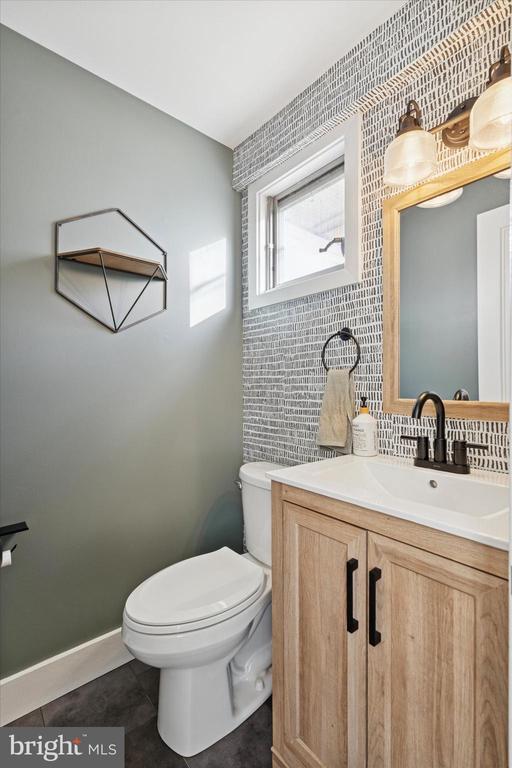 Building Photo - 428 N Wyomissing Blvd